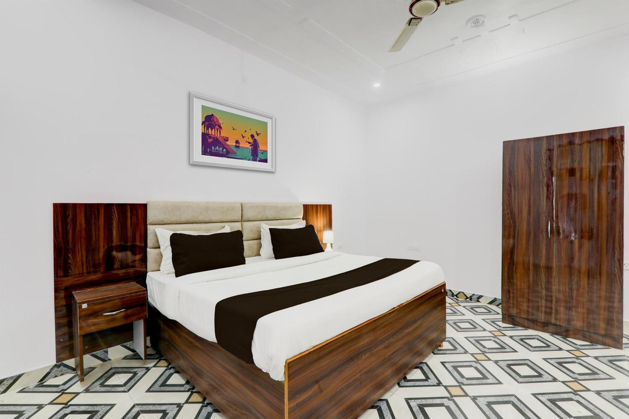 Hotel O White House Hasanganj Экстерьер фото